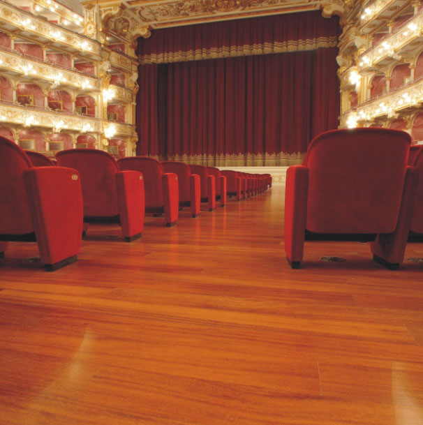 Teatro Petruzzelli – Bari